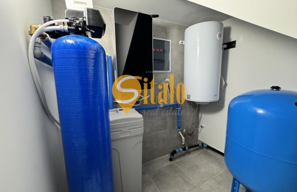 Невеликий будинок в котеджному містечку, фото 17