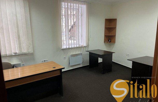 Продаж _ комерційне приміщення  офіс, салон, квартира  центр м. Львів, вул. Личаківська, фото 4