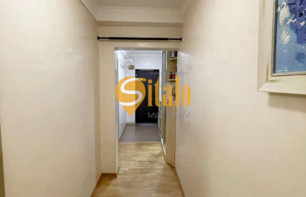 Вул. Зодчих.  Ремонт, низький поверх.  Прт Курбаса,  швидкісний трамвай, фото 6