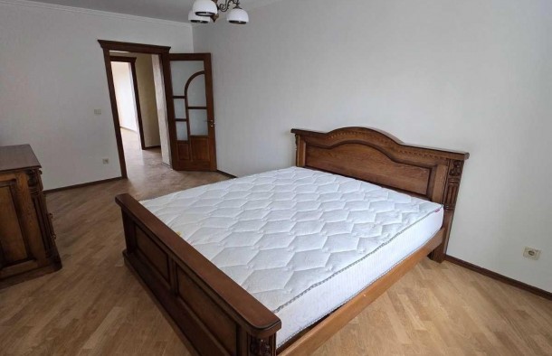 Продаж 2 кім квартири, 70 кв.м., з ремонтом і меблями, фото 5