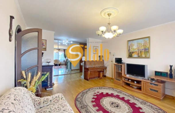 БЕЗ КОМІСІЇ Прт Леся Курбаса  Роздільні кімнати, двостороння, низький поверх  Швидкісний трамвай, фото 1