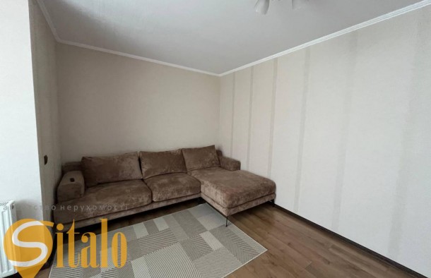 Продаж 3кім квартири з ремонтом і меблями, фото 3