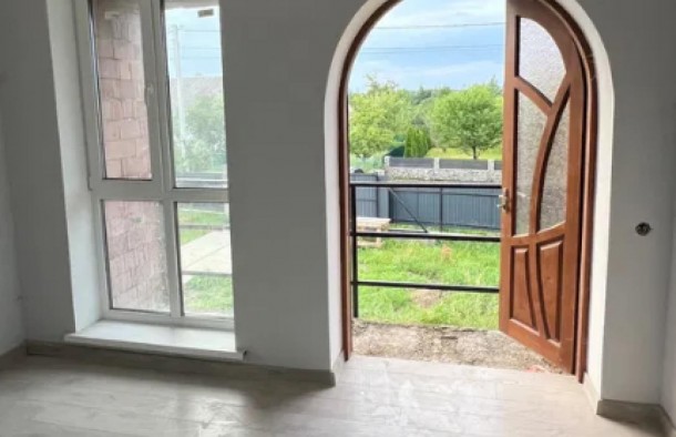 Чудовий будинок для великої сімїВерхній Майдан, фото 2