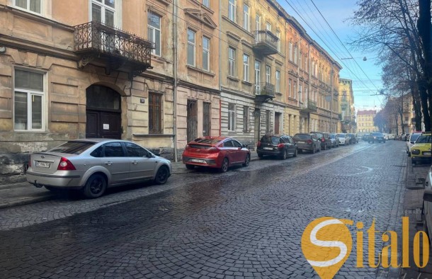 Продаж _ комерційне приміщення фасадний вхід центр м. Львів, вул. Шептицьких 38, фото 3