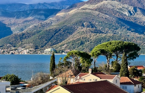 Продаж квартир в Чорногорії в Тіваті tv01461.1bd_s8598, фото 1