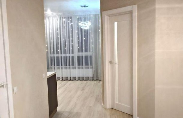 Продаж 1 кім квартири в новобудові з ремонтом, фото 5