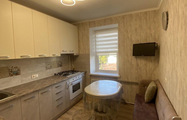 Продажа 2к квартиры 52.6 кв. м  на вул. І МИколайчука, фото 1