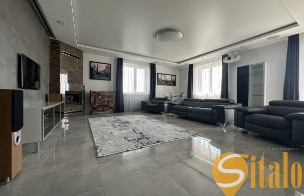 Продається двоповерхова 4кімнатна квартира з дизайнерським ремонтом у сучасному будинку на вул. Дж.Вашингтона. Площа  165 м²., фото 4