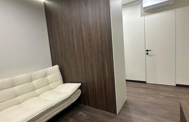 1 кім квартира з ремонтом в центрівул. Височана, фото 2