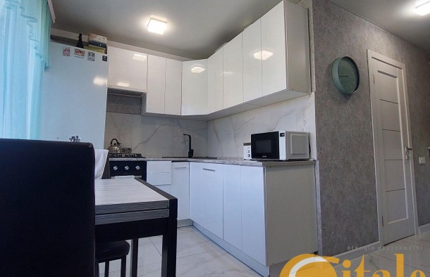 Продаж 2х комнт. квартири на вул. Шкільна., фото 2