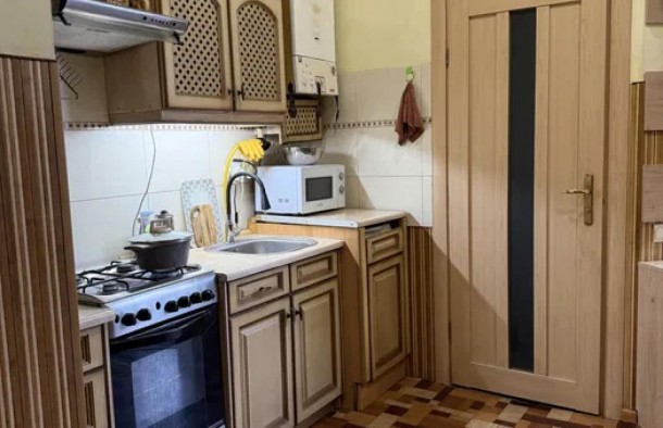Двокімнатна квартира в Австрійському будинку в історичній частині місна Львів, фото 1