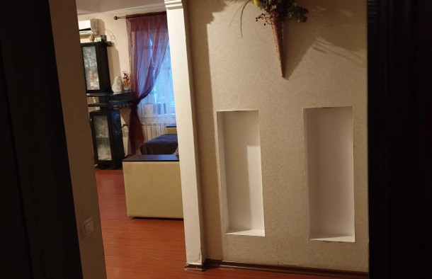 Трикімнатна з ремонтом Космос, фото 4