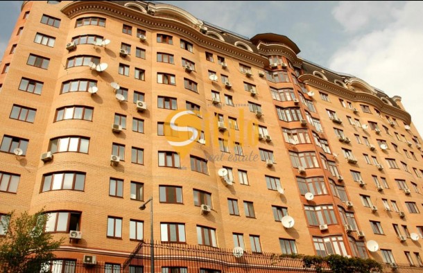 Оренда офісу 220 м²  м. Олімпійська  вул. Жилянська, 30А  12 поверх, фото 1