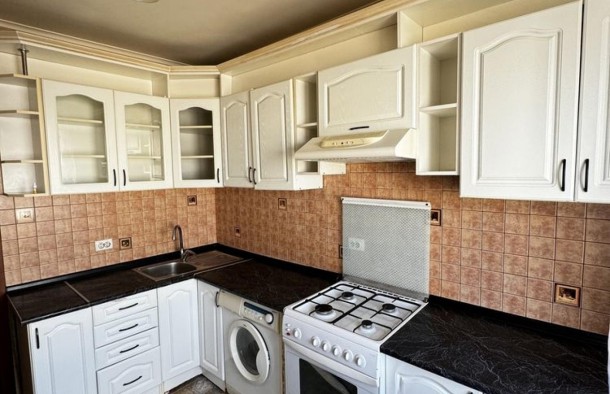 Двокімнатна в райні Амстора з меблями та технікою., фото 1