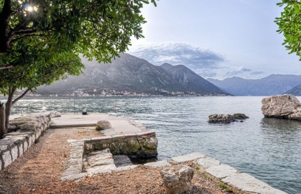 Продаж вілл і будинків в Чорногорії в Доброті db0139.5bd_s8683, фото 1