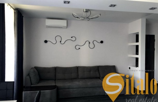 Продаж 2х кімнт. квартири студії площа Маяковського., фото 9