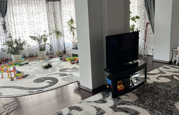 Продається 3 к. велика квартира в с.Клузів 3 км до Ів.Франківська, фото 3