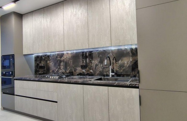 2 кім квартира з ремонтом в центрі, фото 11