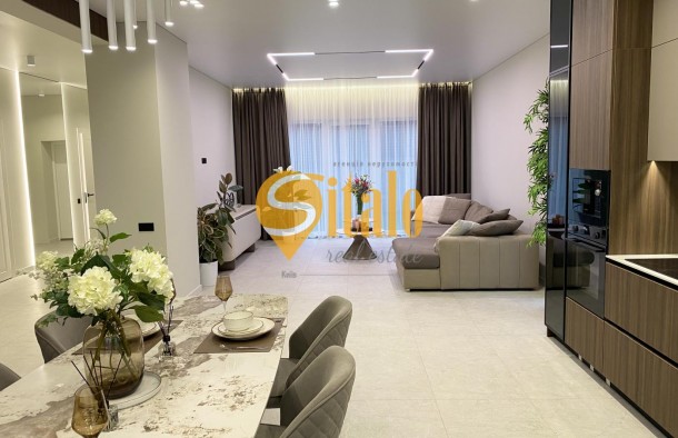 Лісники з ремонтом  панорамний вид та 5 хв пішки до Equides Club, Новообухівський напрямок, 2 поверхи, 4 кімнати., фото 1