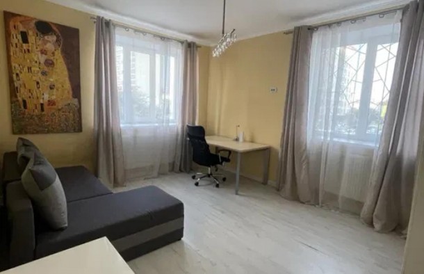 Продам двосторонню 1 квартиру в центрі по вул. Бельведерська у м.ІваноФранківськ, фото 3