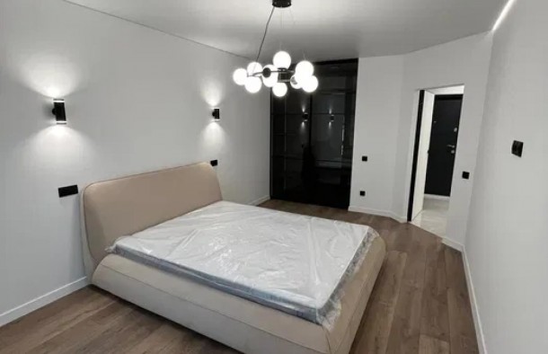 Продаж 1 кім. квартири з  ремонтом в центріпереуступка, фото 1