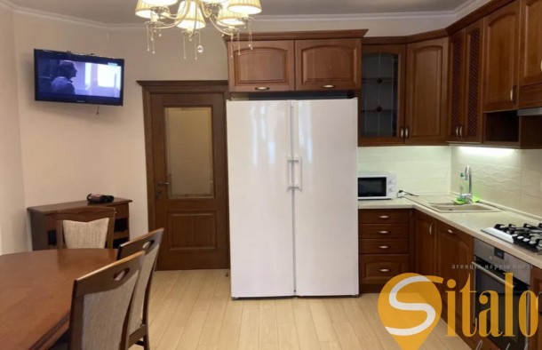 Продаж 2 кімнатної квартири по вул. Карла Мікльоша, фото 5