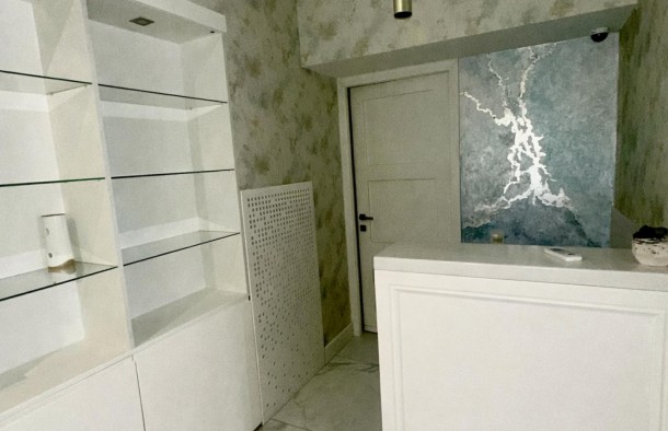 Комерційне приміщення в історичному центрі по вулиці Омеляна Поповича міста Львова, фото 2