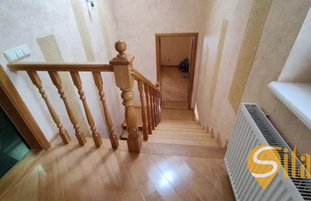 4 кімнатний будинок з ремонтом в Брюховичах, фото 17