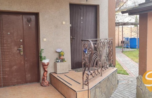 Продаж просторого будинку для великої родини, фото 10