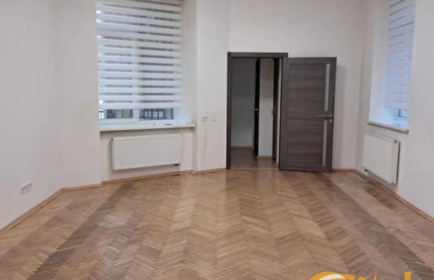 Оренда _ комерційна нерухомість 75 м у центрі Львова по вул. Глібова 12, фото 1