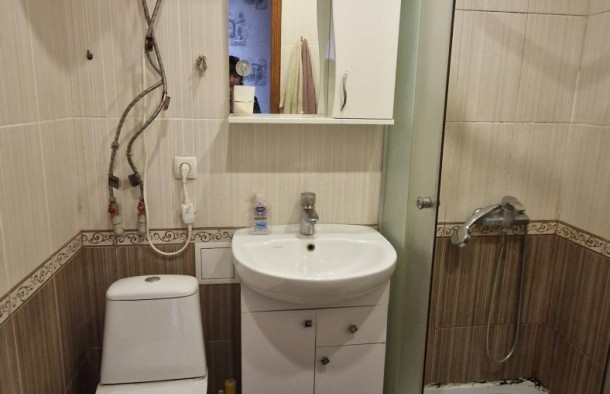 Продаж 1к.кв. на Уральских казармах, фото 3