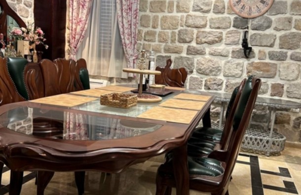 Продаж вілл і будинків в Чорногорії в Каменарі km01473.4bd_s8780, фото 8