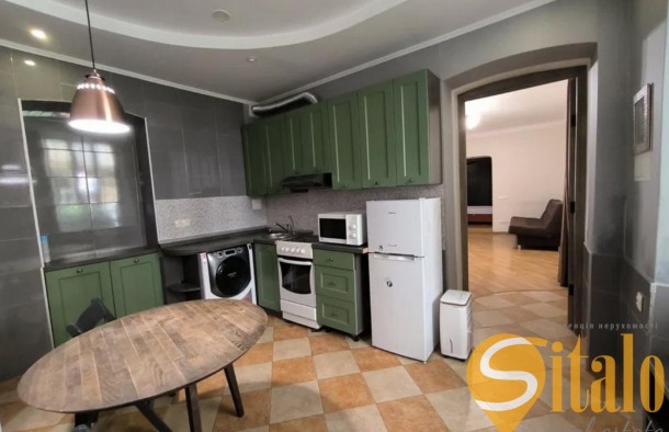 Продаж 2 кімнатної квартири вул.С.Бандери, фото 1