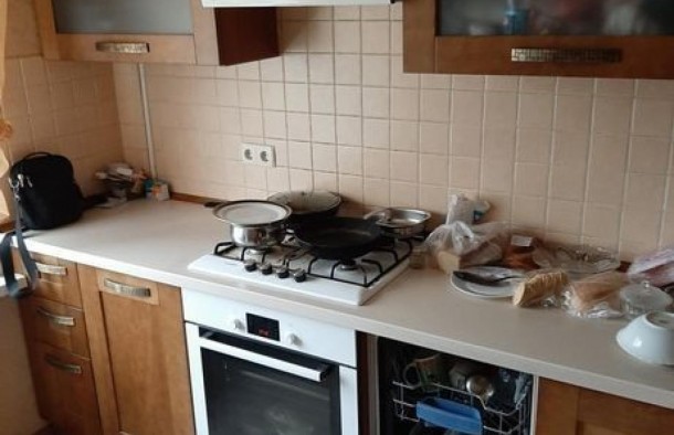 Продаж квартири в Бородинському мікрорайоні з ремонтом, фото 1