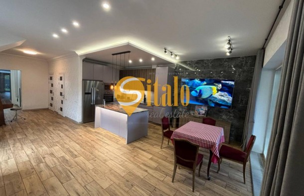 Оренда 6ти кімнатного будинку Осокорки дачі, 5 хв метро Осокорки,Озеро, фото 1