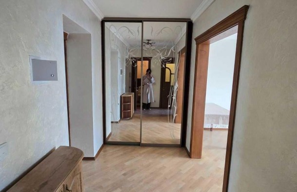 Продаж 2 кім квартири, 70 кв.м., з ремонтом і меблями, фото 9