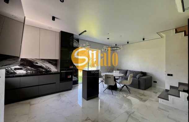 Перша Здача Таунхаус з великим басейном і територією, Осокорки, фото 3