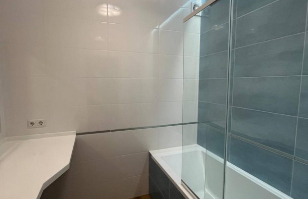 Продаж 3 кім квартири в новобудові з ремонтом і меблямиЦентр, фото 24