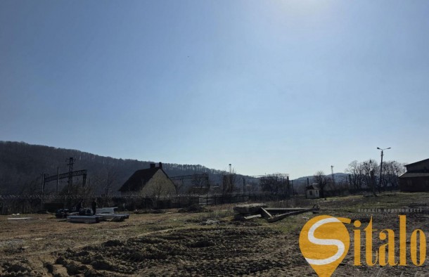 Пропонується до продажу виробничоскладський комплекс у передмісті міста Мукачево, фото 3