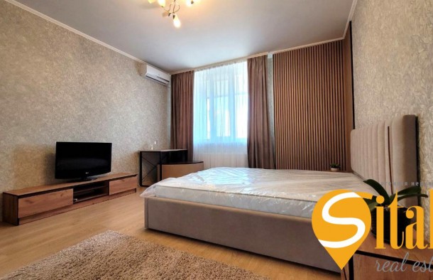 1кімн. 49 м²  ЖК Статус Град  5 хв до м. Осокорки  Будинок з генератором, фото 4