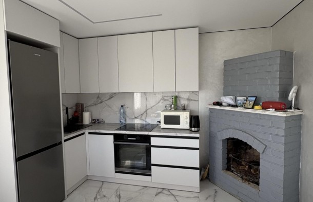 Продаж дачного будинку з ремонтом, с. Підрясне, район Фуджикури, фото 2