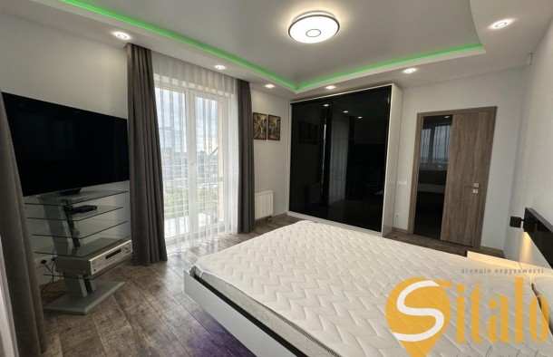 Продається двоповерхова 4кімнатна квартира з дизайнерським ремонтом у сучасному будинку на вул. Дж.Вашингтона. Площа  165 м²., фото 19