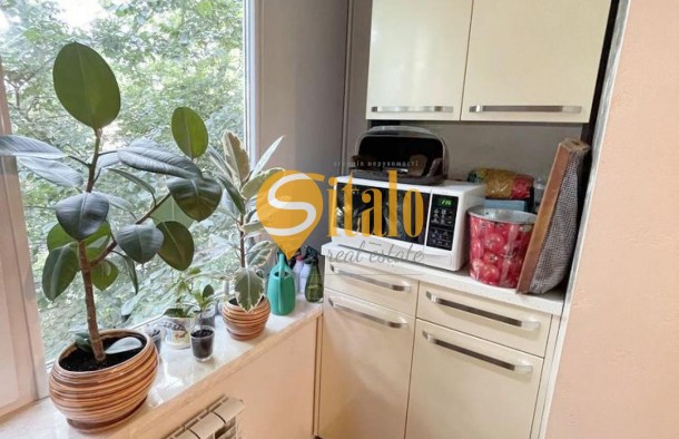 Вул. Зодчих.  Ремонт, низький поверх.  Прт Курбаса,  швидкісний трамвай, фото 3