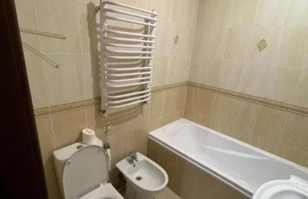 4 кім квартира з меблями і гараж в центрі, фото 18