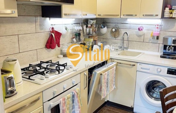 Вул. Зодчих.  Ремонт, низький поверх.  Прт Курбаса,  швидкісний трамвай, фото 4