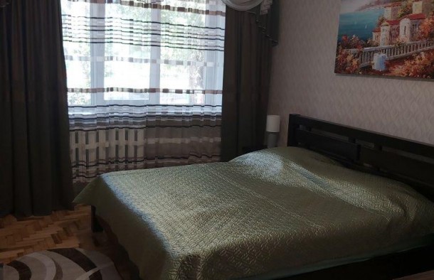 Продається гарна квартира на вул. Миколи Корищенка, фото 2