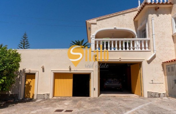 Просторий будинок з басейном у Кальпе, фото 13