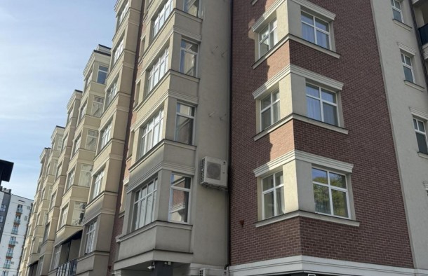 ЕКСКЛЮЗИВНА 3К. КВАРТИРА БІЛЯ МІСЬКОГО ОЗЕРА  PARK APARTMENTS, фото 1