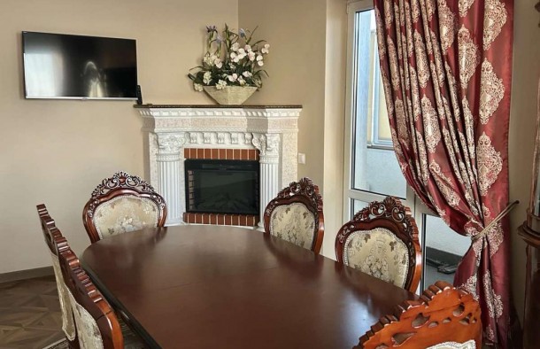 Продаж 3 кімнатної квартири з ремонтом  в новобудові м.Жовква, фото 2