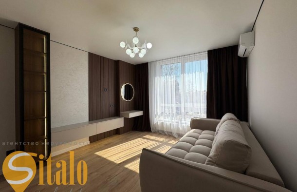 Продаж 2 кім квартири в центрі з ремонтом і меблями, фото 11